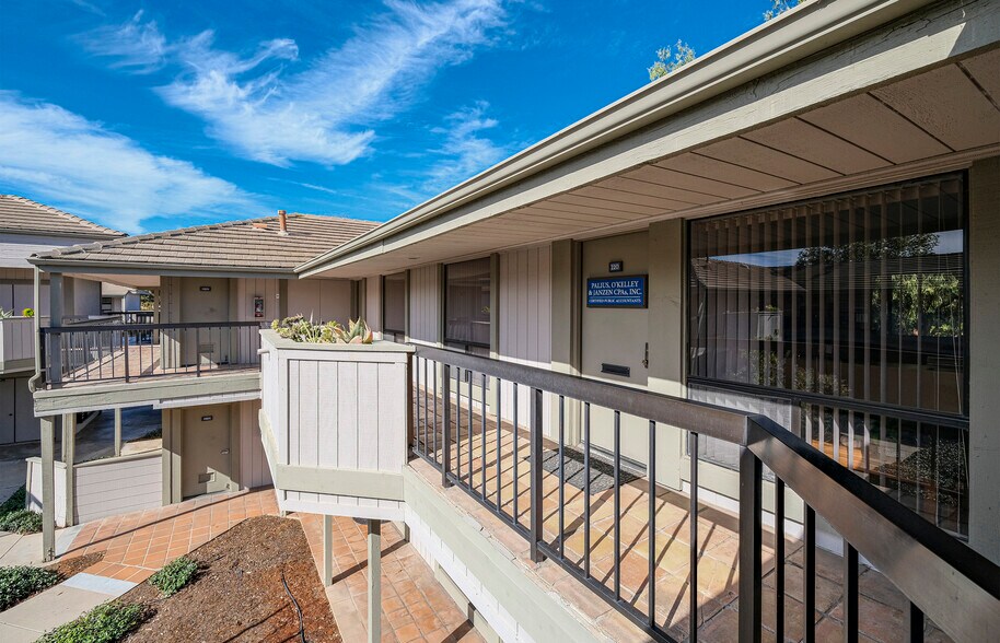 More Photos Of 5290 Overpass Rd, Santa Barbara Office For Sale