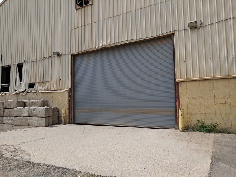 More Photos Of 1106 River Rd, New Windsor Township Warehouse For Sale