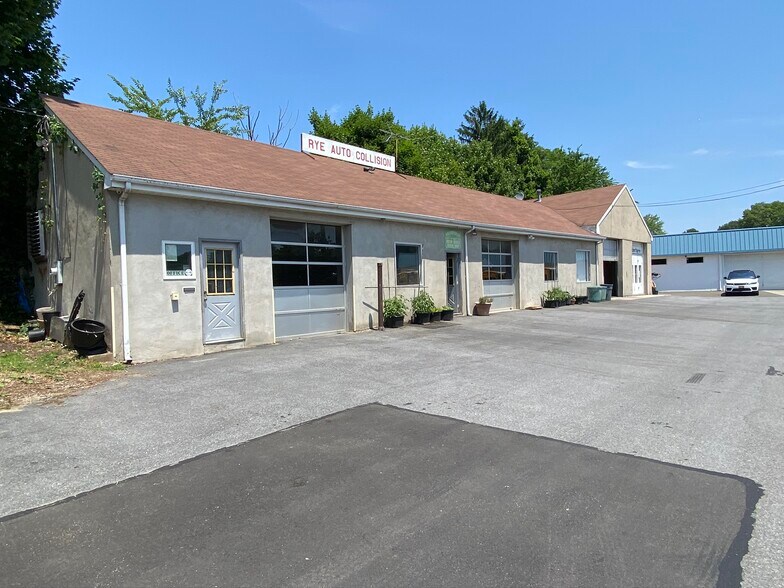 More Photos Of 182 North St, Rye Auto Repair For Sale