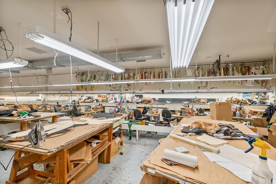 More Photos Of 2529 49th St, Astoria Manufacturing For Sale