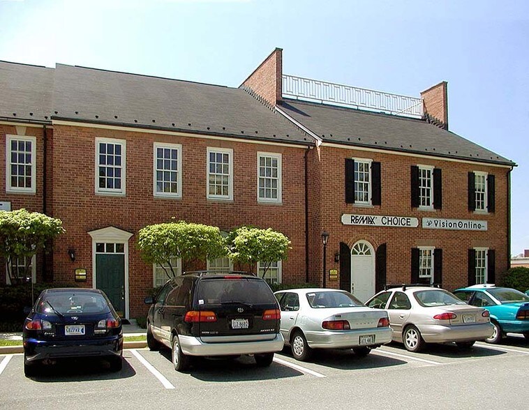 More Photos Of 10505-10511 Braddock Rd, Fairfax Office For Lease