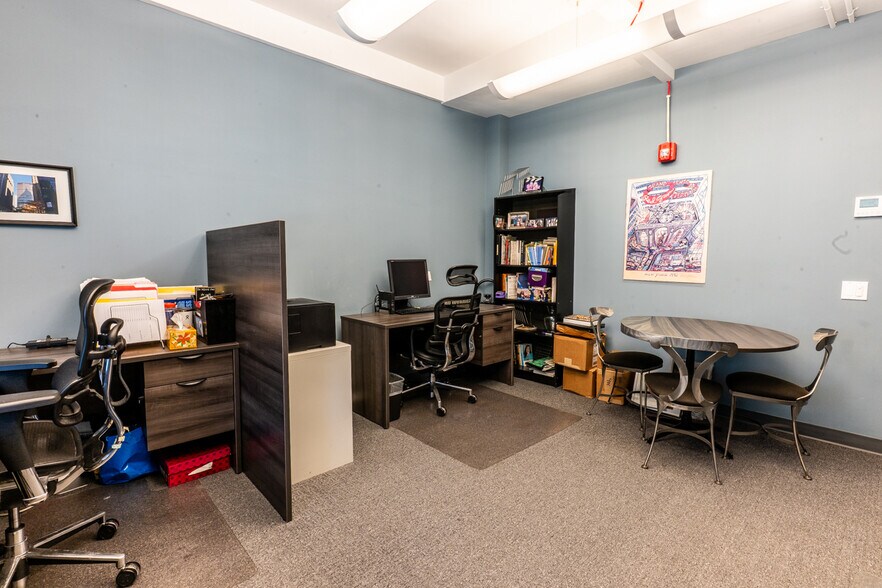 More Photos Of 104-110 E 40th St, New York Medical For Sale