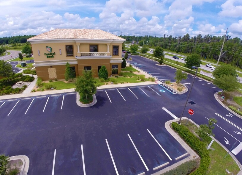 More Photos Of 20701 Bruce B Downs Blvd, Tampa Loft Creative Space For Lease