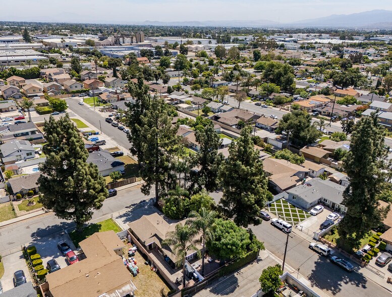 More Photos Of 1845 Norval St, Pomona Multifamily For Sale