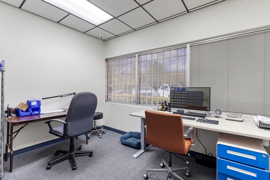 More Photos Of 706 N Diamond Bar Blvd, Diamond Bar Office For Sale