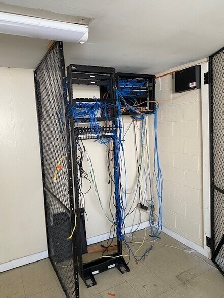 More Photos Of 141 North Ave, Bridgeport Manufacturing For Lease