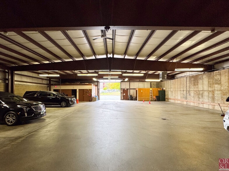 More Photos Of 980 Stanley St, New Britain Warehouse For Sale