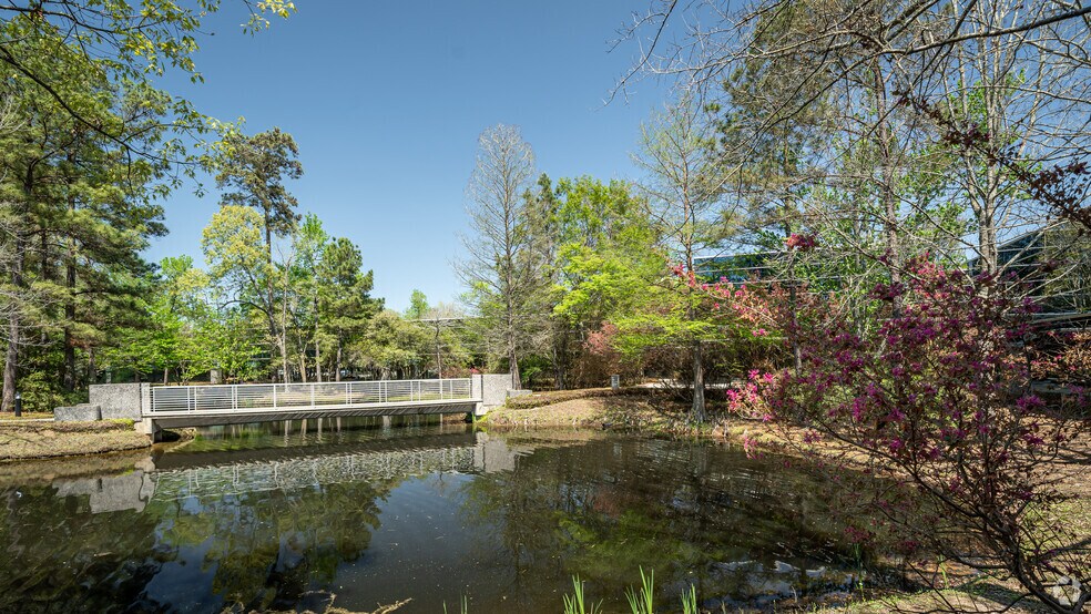 More Photos Of 8708 Technology Forest Pl, The Woodlands Office For Sale