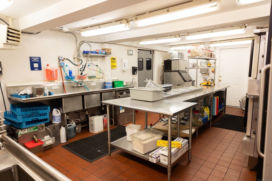 More Photos Of 27 Depot St, Broad Brook Lodge Meeting Hall For Sale