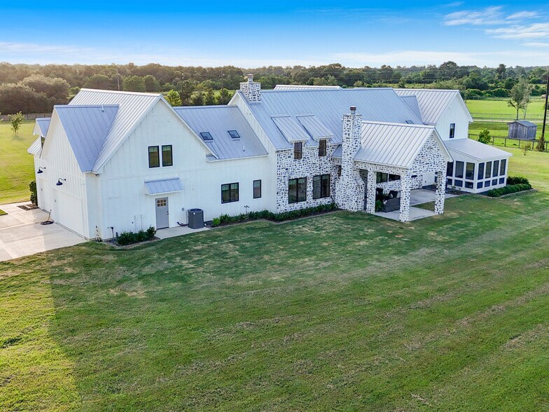 More Photos Of 24118 MARGERSTADT Rd, Hockley Land For Sale
