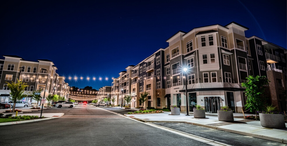 More Photos Of Bridgeport Way & Knotts Point Lane, Suffolk Unknown For Lease