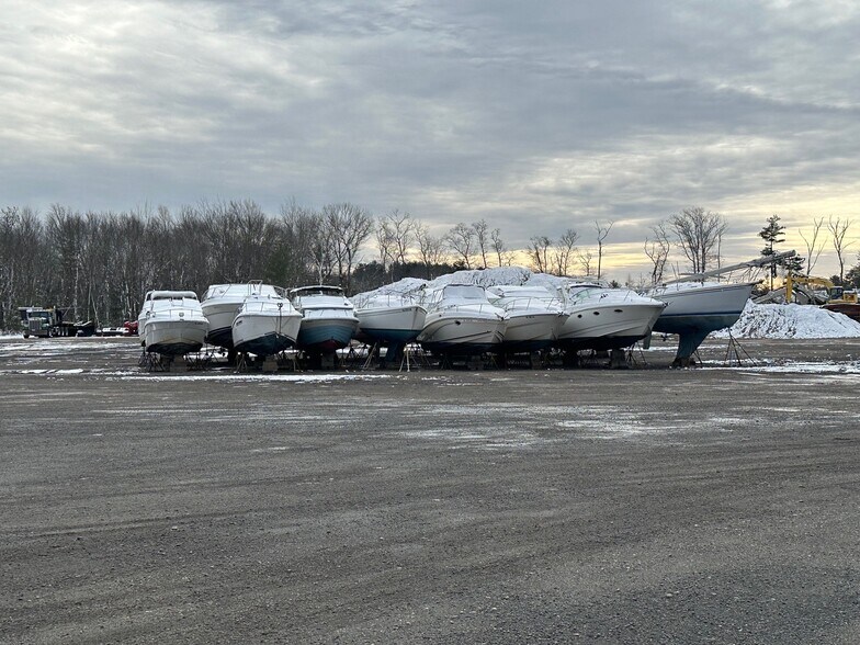 More Photos Of 944 Adams St, Abington Land For Lease