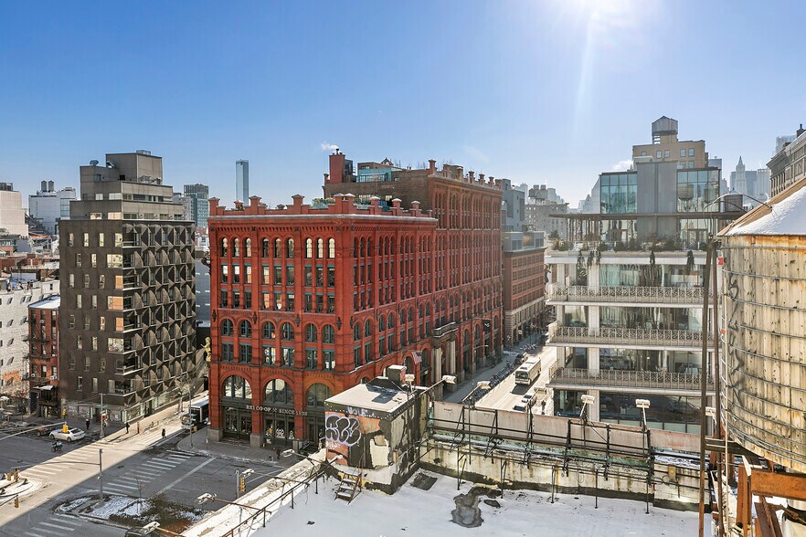 More Photos Of 324 Lafayette St, New York Loft Creative Space For Lease