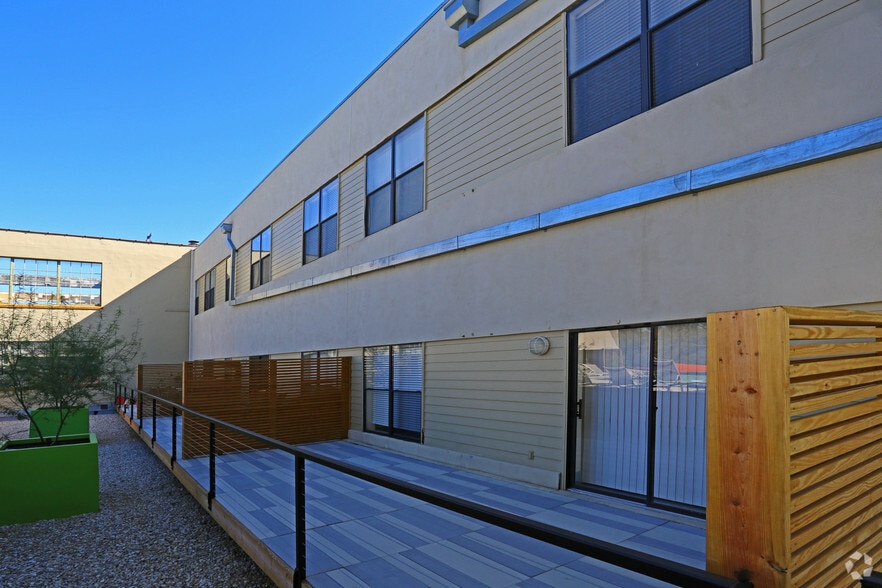 More Photos Of 317 Lexington Ave, San Antonio Apartments For Lease