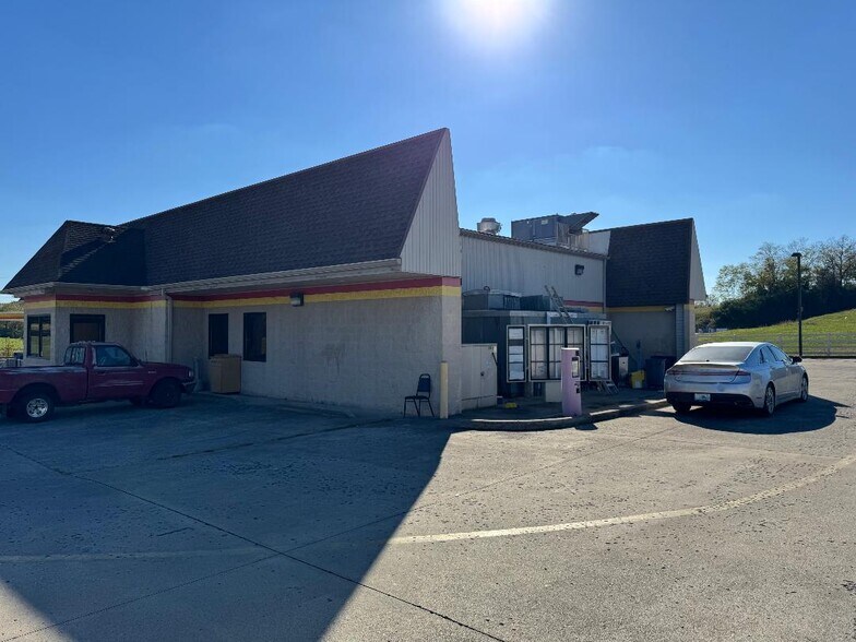 More Photos Of 2783 Concrete Rd, Carlisle General Retail For Sale