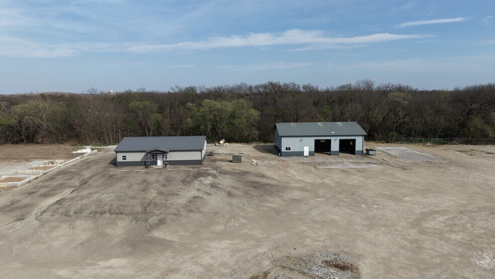 More Photos Of 10090 SW River Valley Rd, Augusta Warehouse For Lease
