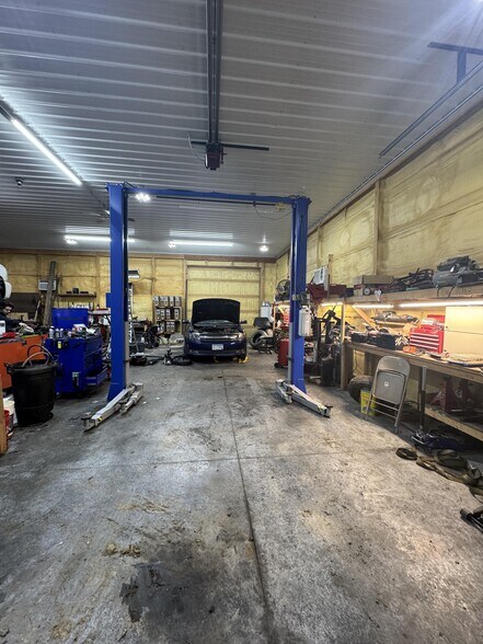 More Photos Of 25828 Highway 129, Green City General Retail For Sale