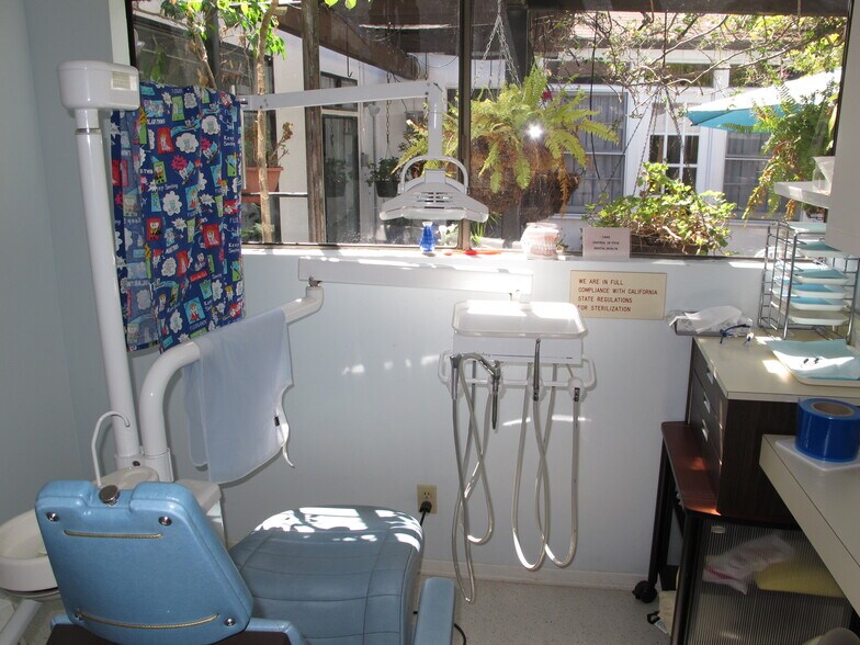 More Photos Of 4381-4385 Overland Ave, Culver City Office Residential For Sale