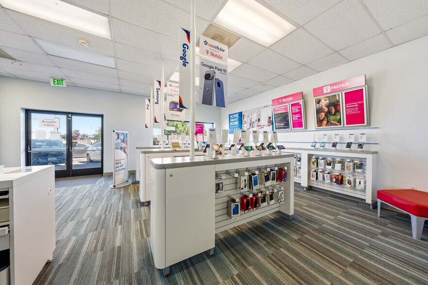 More Photos Of 7338 Crater Lake Hwy, White City Freestanding For Sale