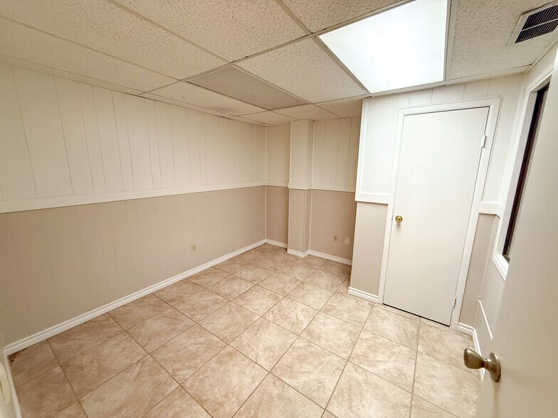 More Photos Of 7007 County 1283 Rd, Odessa Warehouse For Lease