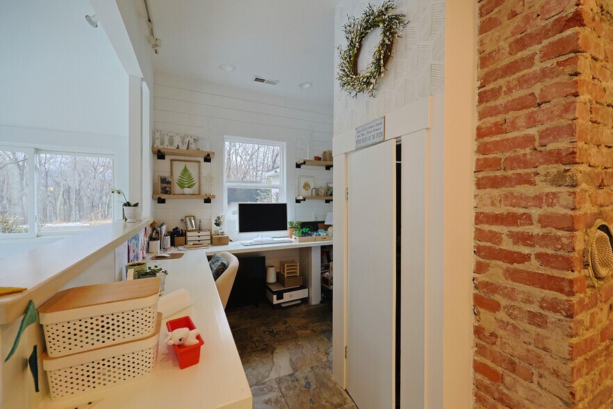 More Photos Of 5674 Three Notch D Rd, Crozet Office For Sale