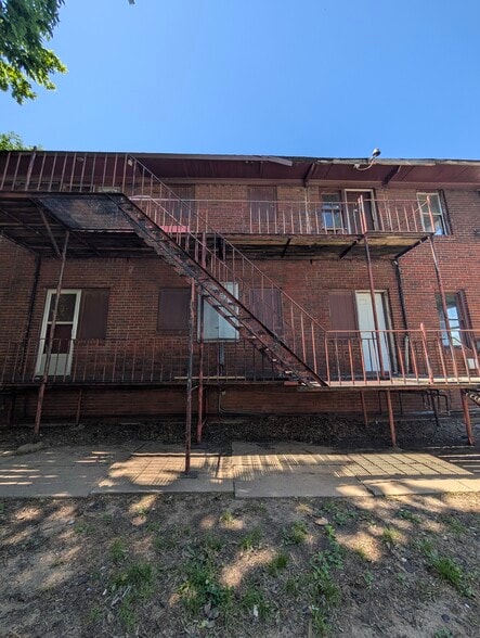 More Photos Of 101 N 7th St, Ponca City Multifamily For Sale