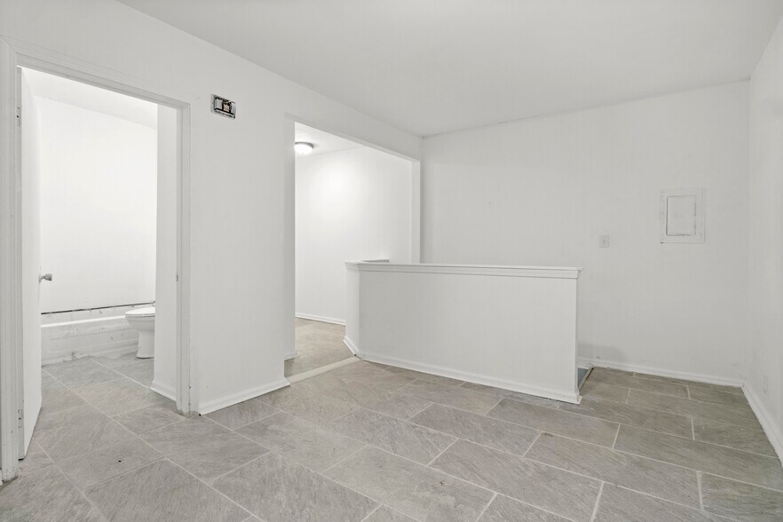 More Photos Of 19424 W Warren Ave, Detroit Storefront For Sale