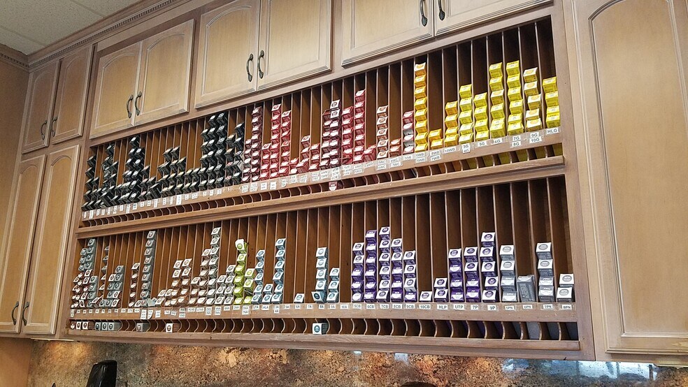 More Photos Of 1260-1272 Alverser Plz, Midlothian Storefront Retail Office For Lease