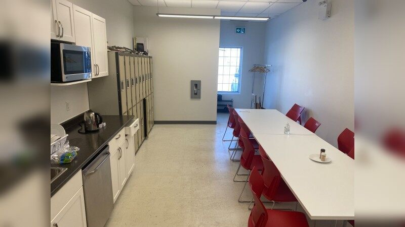 More Photos Of 4304-4330 76 Av NW, Edmonton Flex For Lease