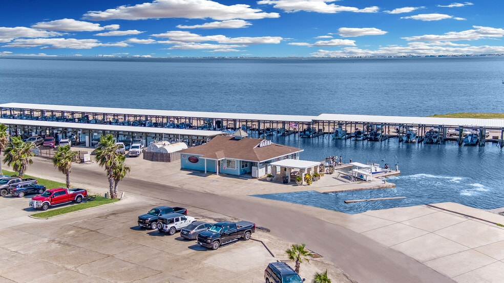 More Photos Of 4242 Laguna Shores Rd, Corpus Christi Marina For Lease