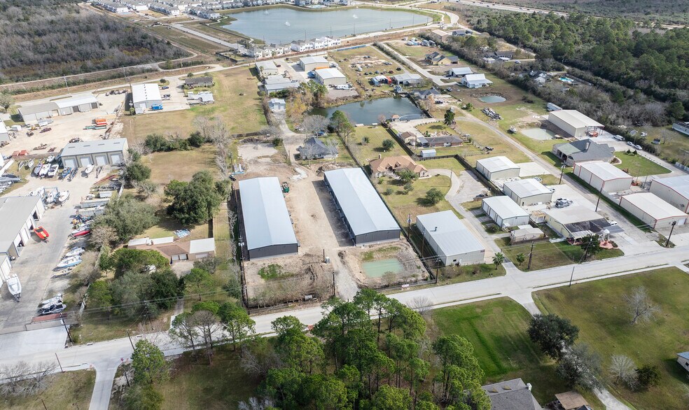 More Photos Of 2317 Anders Ln, Kemah Unknown For Lease