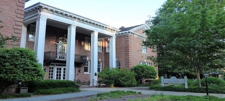 More Photos Of 204 N Buchanan Blvd, Durham Hotel For Sale