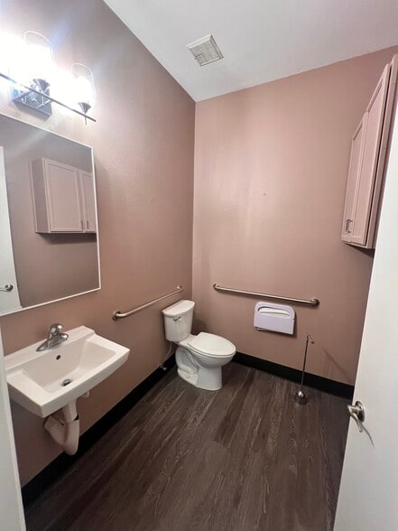 More Photos Of 9660 S McCarran Blvd, Reno Medical For Lease