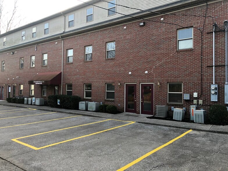 More Photos Of 1030 Burlington Ln, Frankfort Office For Lease