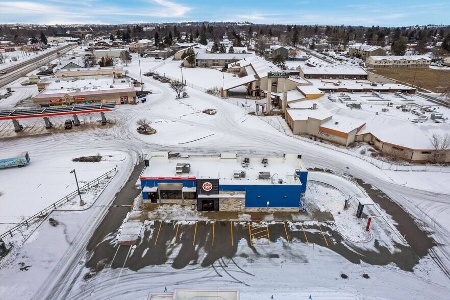 More Photos Of 205 18th St, Kalispell Fast Food For Sale