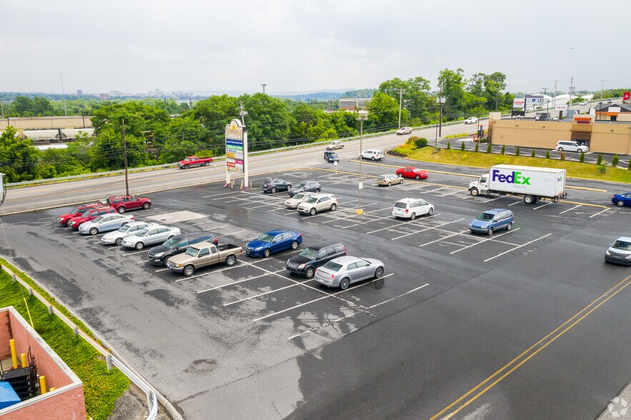 More Photos Of 409-463 N Enola Rd, Enola Unknown For Lease