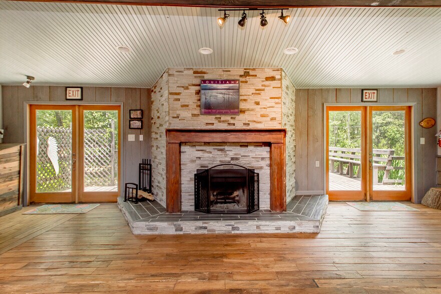 More Photos Of 11030 Garden Ln, Folsom Specialty For Sale