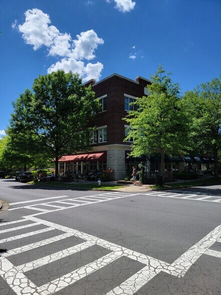 More Photos Of 1012 Market St, Fort Mill Loft Creative Space For Sale