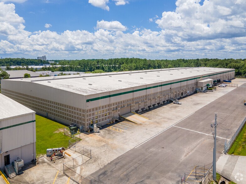 Primary Photo Of 2001-2003 Ellis Rd N, Jacksonville Manufacturing For Lease