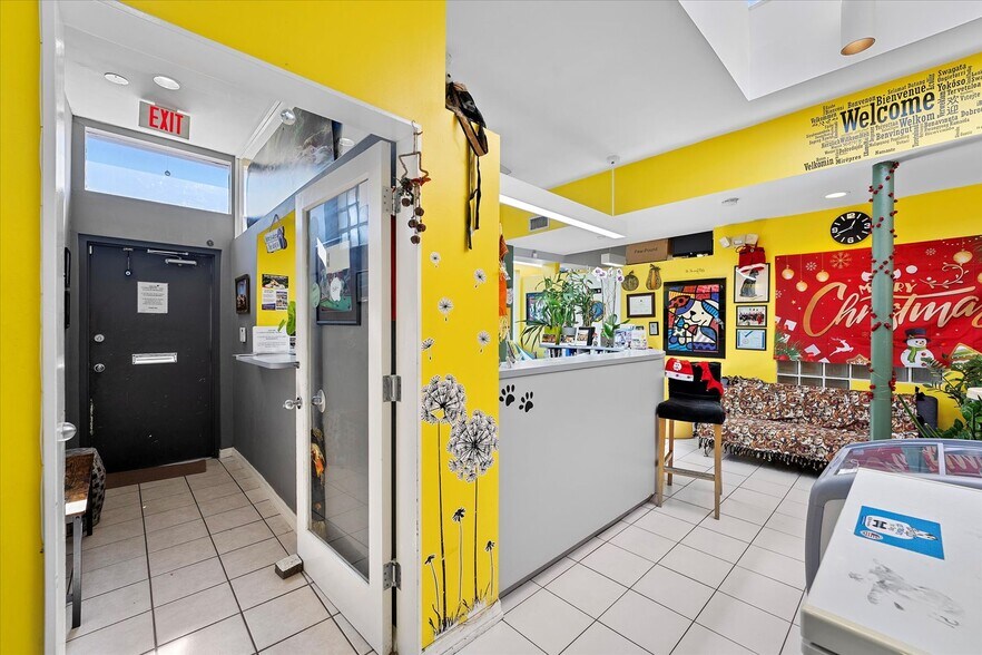 More Photos Of 609 NE 127th St, North Miami Freestanding For Sale