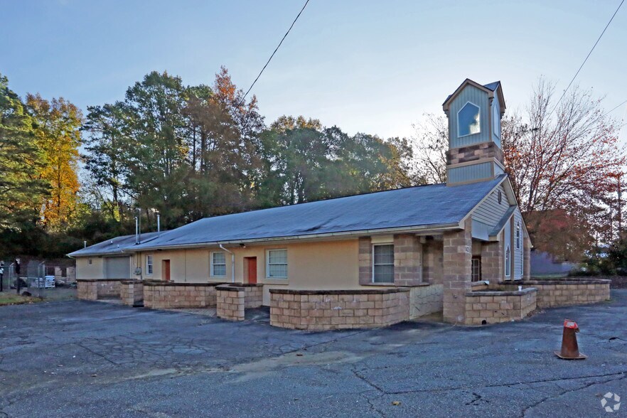 Primary Photo Of 1420 Virginia Ave, Martinsville Office For Sale