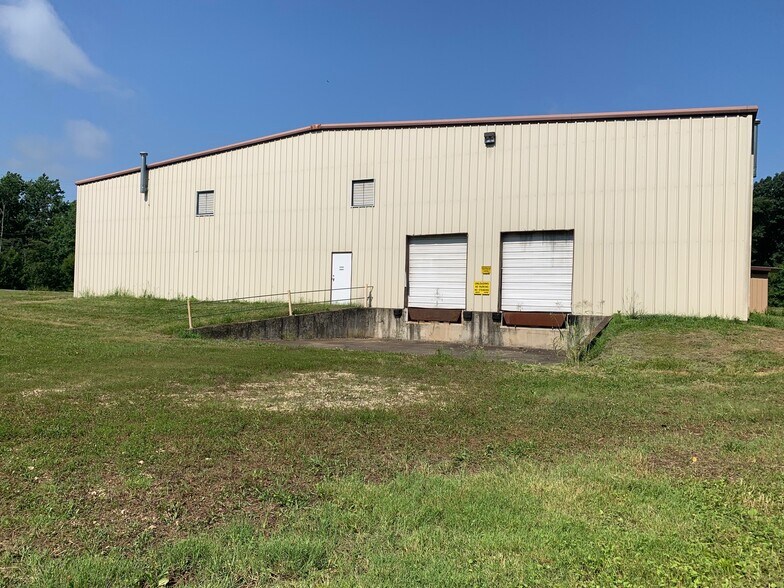 Primary Photo Of 331 Hill Rd, McKenzie Warehouse For Lease