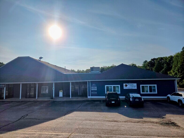 More Photos Of 140 Point Judith Rd, Narragansett Storefront Retail Office For Sale