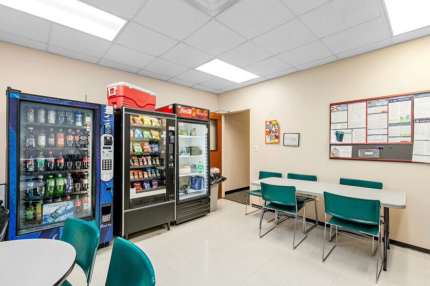 More Photos Of 3101 Sessions Rd, Tallahassee Office For Lease