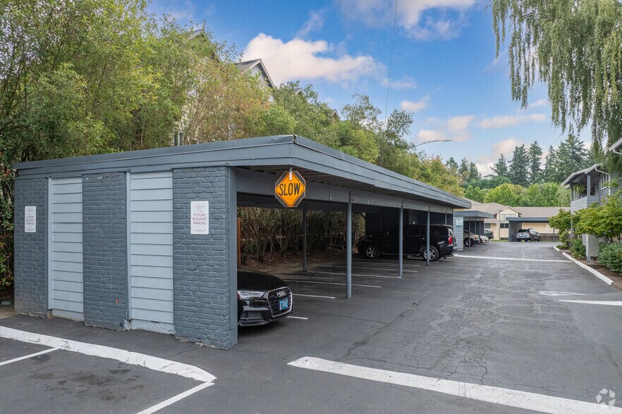 More Photos Of 9550 SW Washington Dr, Portland Apartments For Sale