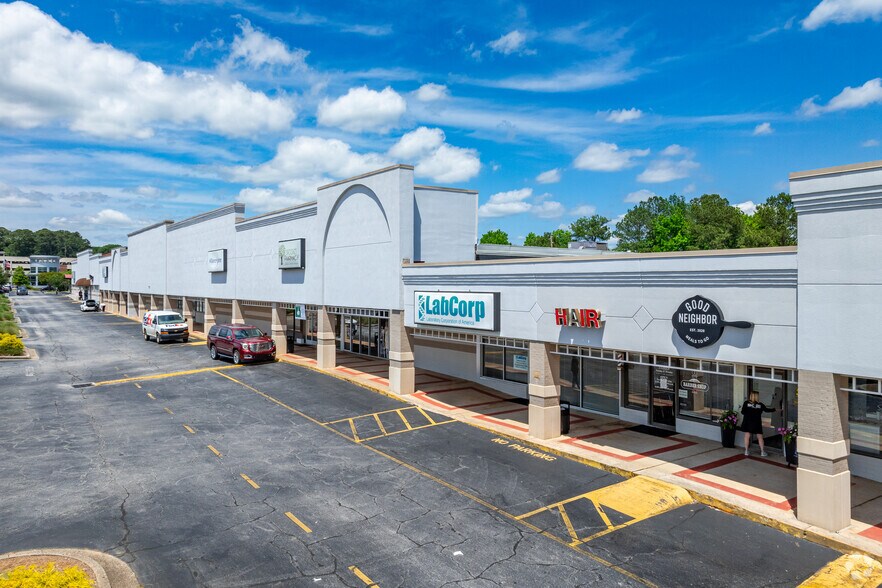 More Photos Of 812 S Park St, Carrollton Unknown For Lease