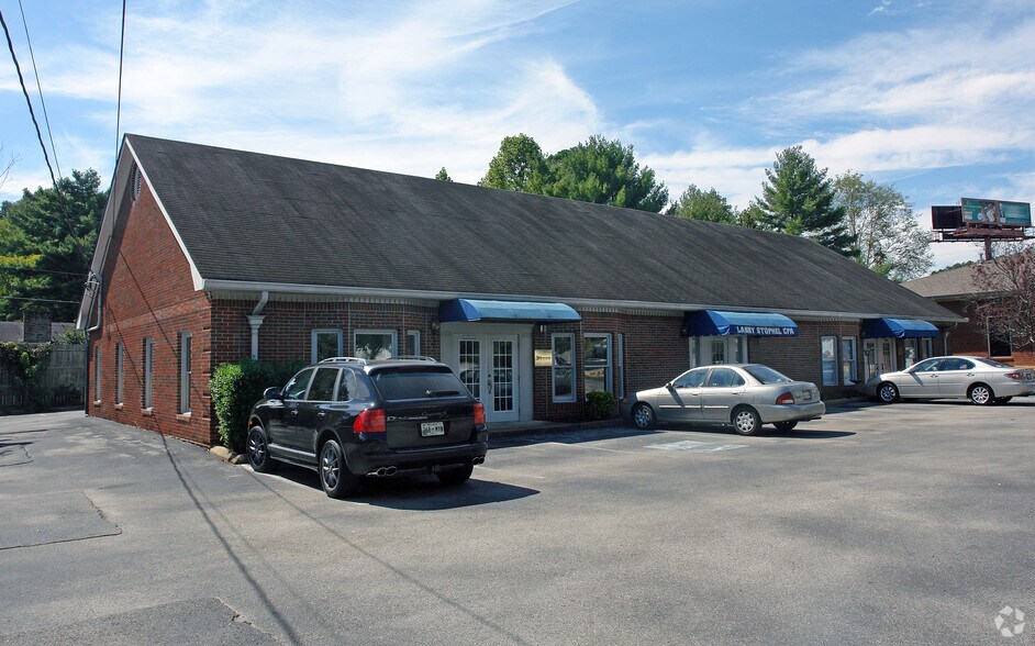 More Photos Of 6716 Heritage Business Ct, Chattanooga Office For Lease