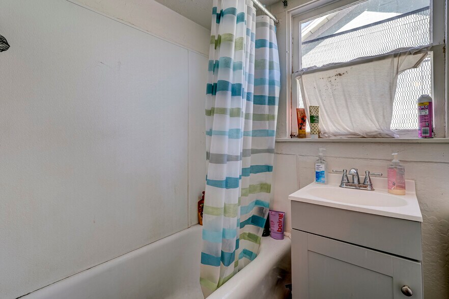 More Photos Of 622 Western Ave, Prescott Apartments For Sale