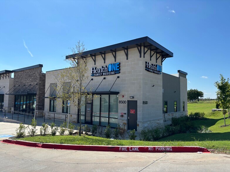 More Photos Of 8500 Olympus Blvd, Irving Office For Sale