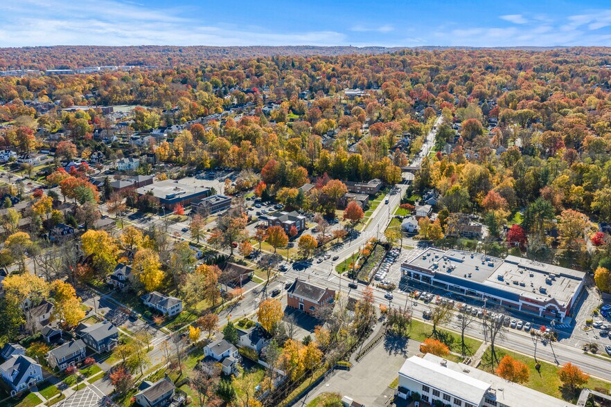 More Photos Of 434 Main St, Chatham Bank For Lease